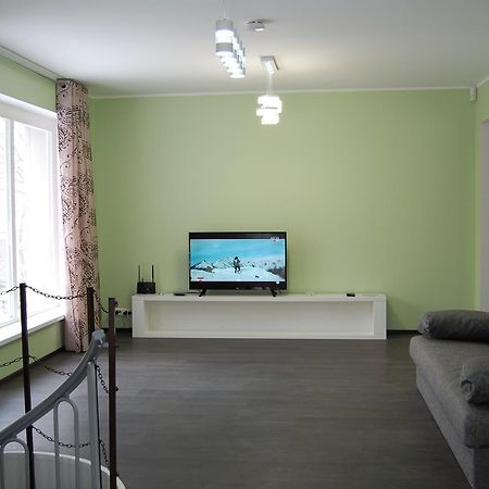 Kaunis Guesthouse Талин Екстериор снимка
