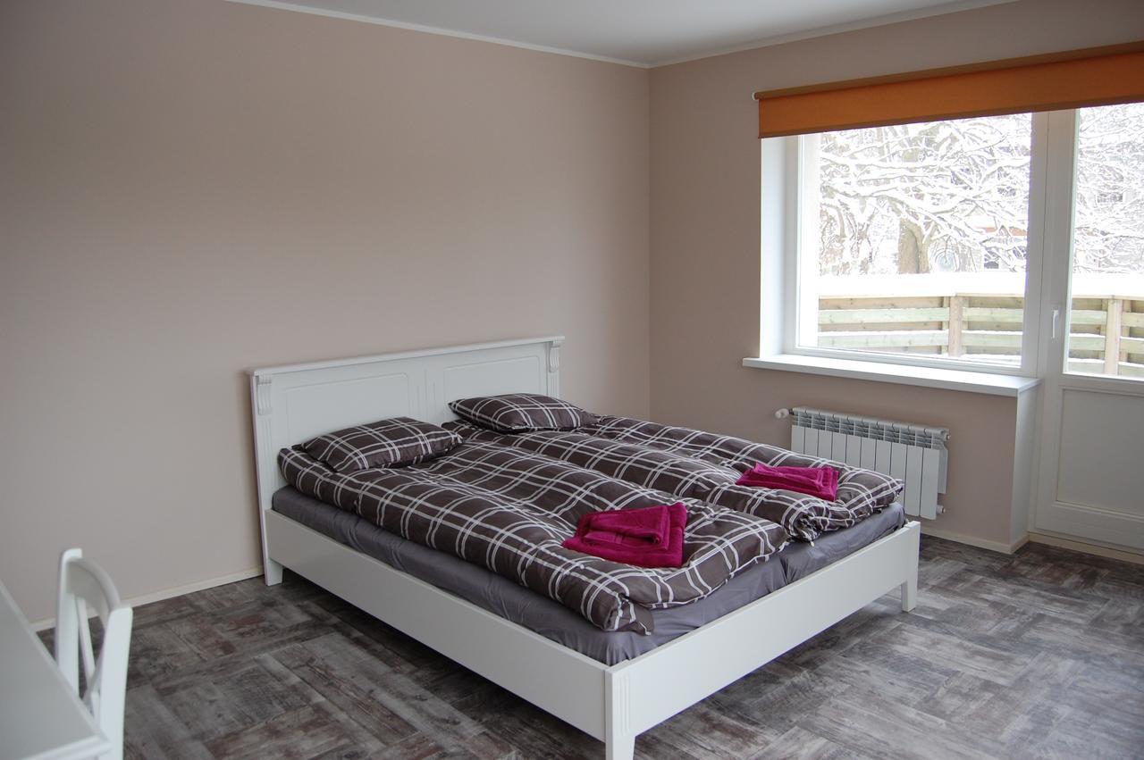 Kaunis Guesthouse Талин Екстериор снимка
