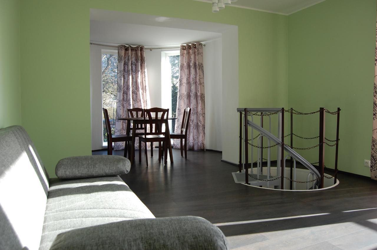 Kaunis Guesthouse Талин Екстериор снимка